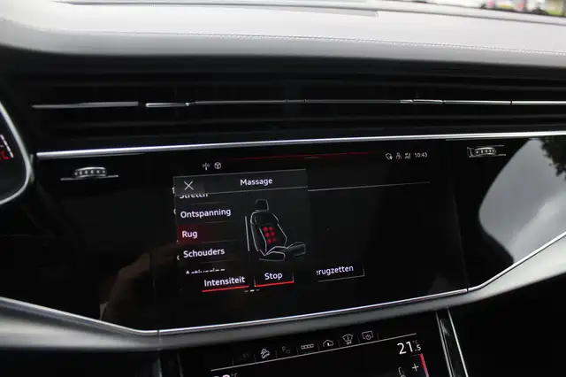 Audi Q7 view 28