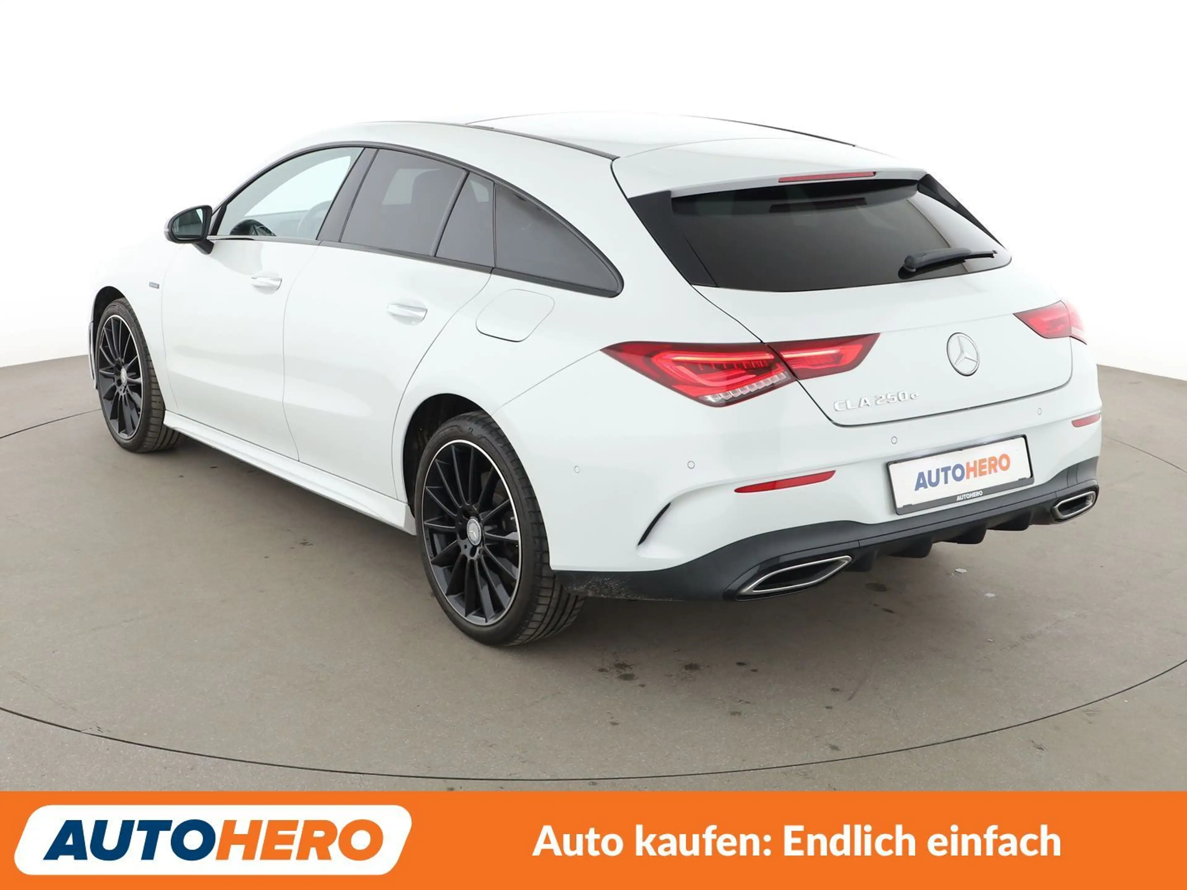 Mercedes-Benz CLA 250 Shooting Brake AMG Line Aut.*LED*NAVI*TEMPO*PDC* — photo 4