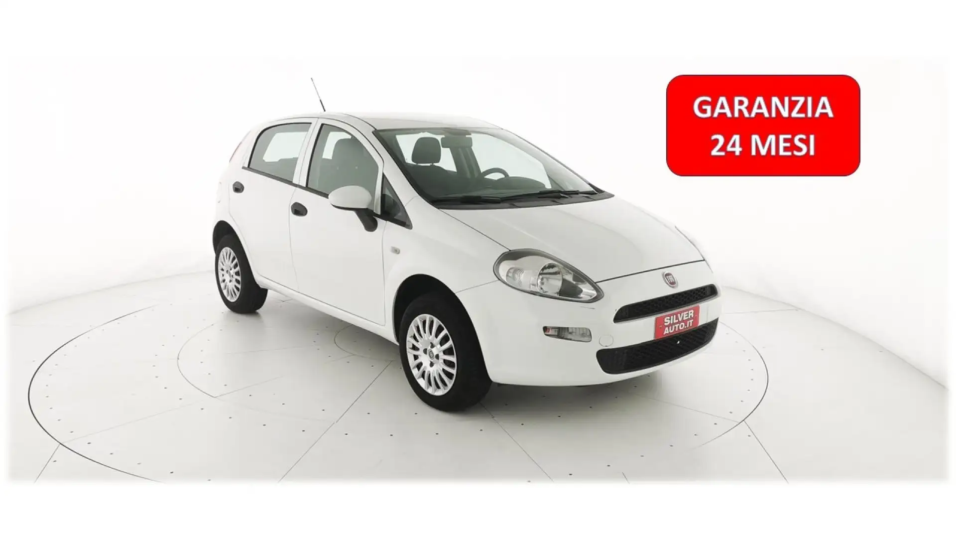 Fiat Punto 1.4 8V 5 porte Natural Power Street Bianco - 1
