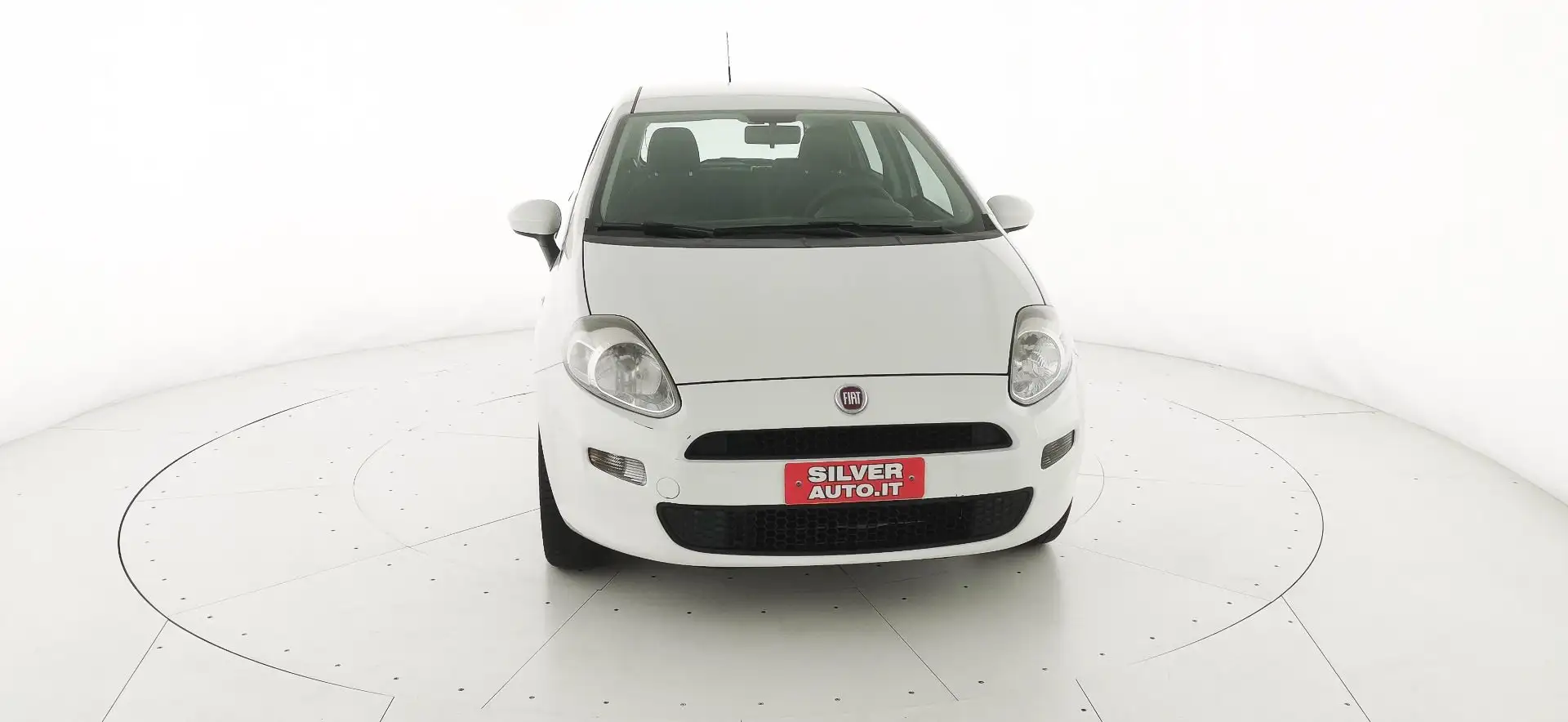 Fiat Punto 1.4 8V 5 porte Natural Power Street Bianco - 2