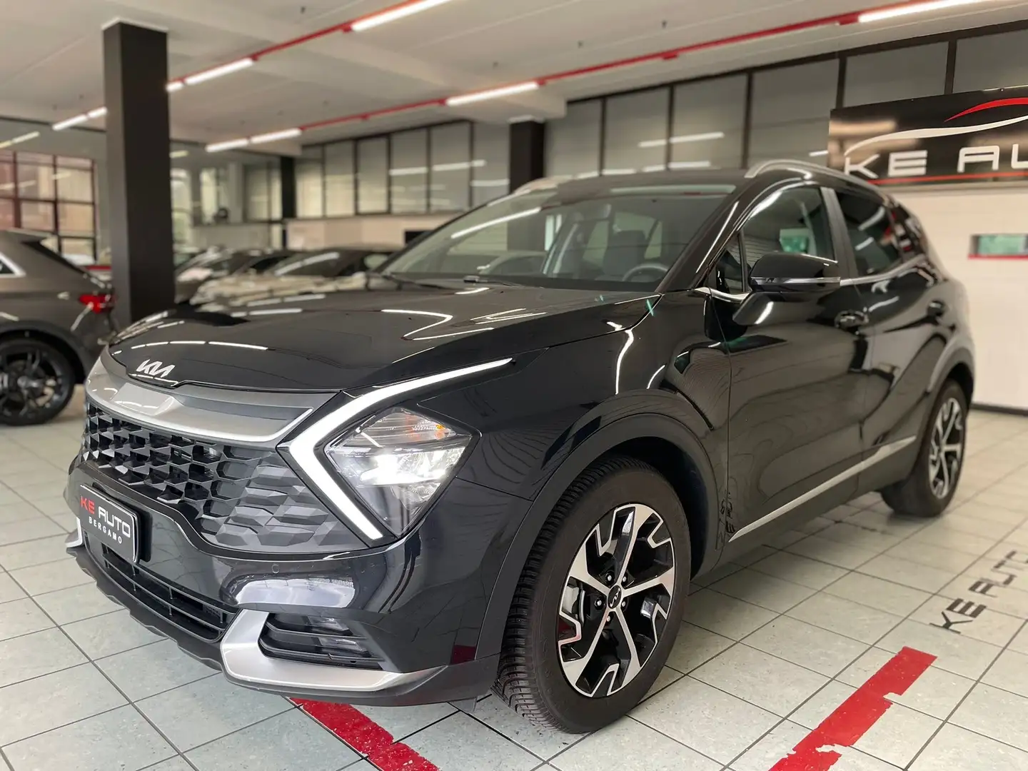 Kia Sportage V My2022 1.6 tgdi hev Style 210cv auto Nero - 1