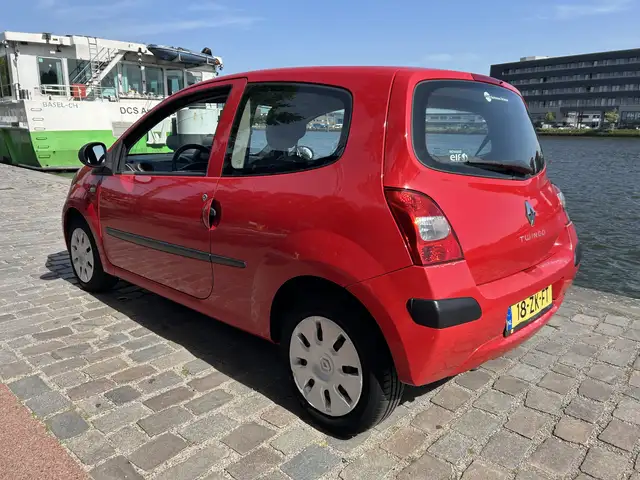Renault Twingo view 4