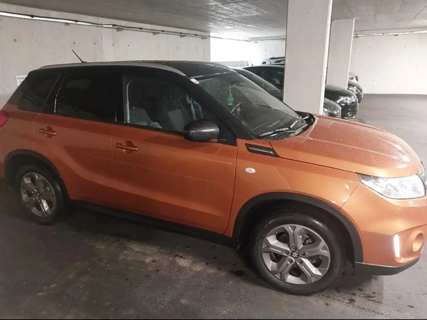 Suzuki Vitara 1,6 Allgrip Orange - 2