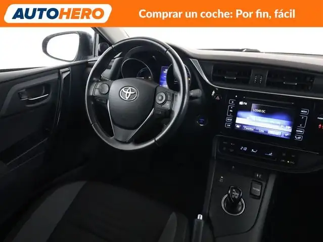Toyota Auris view 14