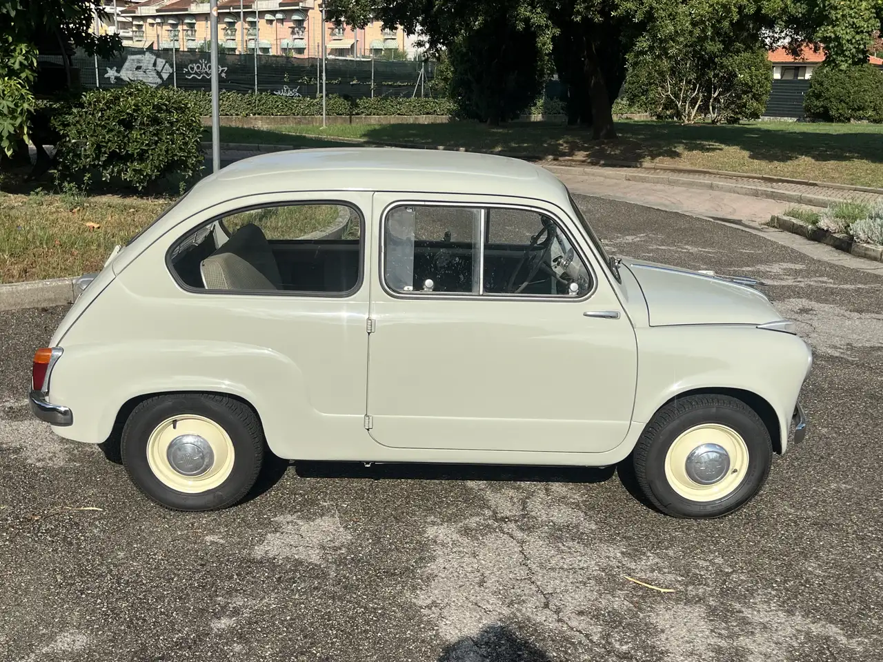 Fiat 600 Prima Serie Vetri Scorrevoli ASI, foto 5