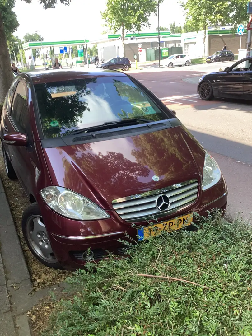 Mercedes-Benz A 200 A 200 Avantgarde Roşu - 2