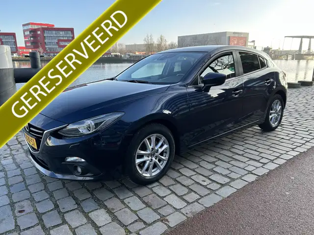 Mazda 3 2.0 TS+ airco/ecc navigatie keurige auto