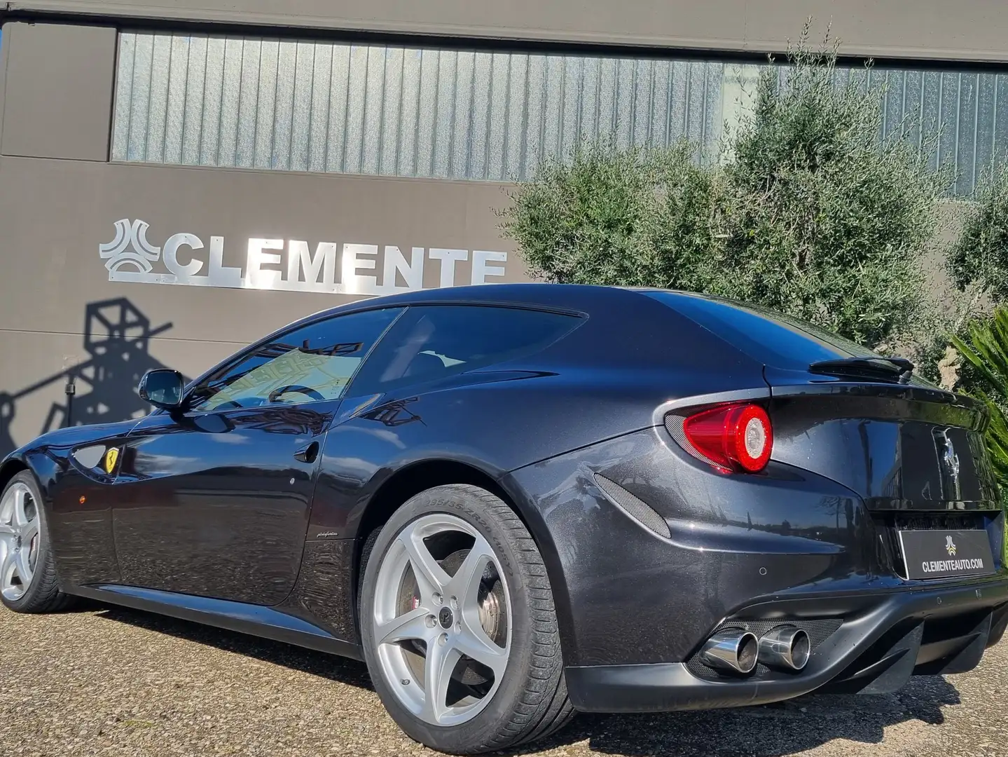 Ferrari FF 6.3 4rm dct Šedá - 2