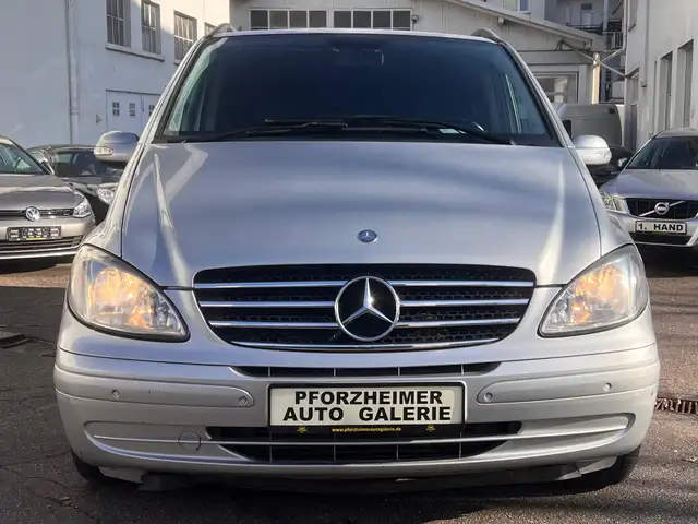 Mercedes-Benz Viano 2.2 CDI extralang (639.815)