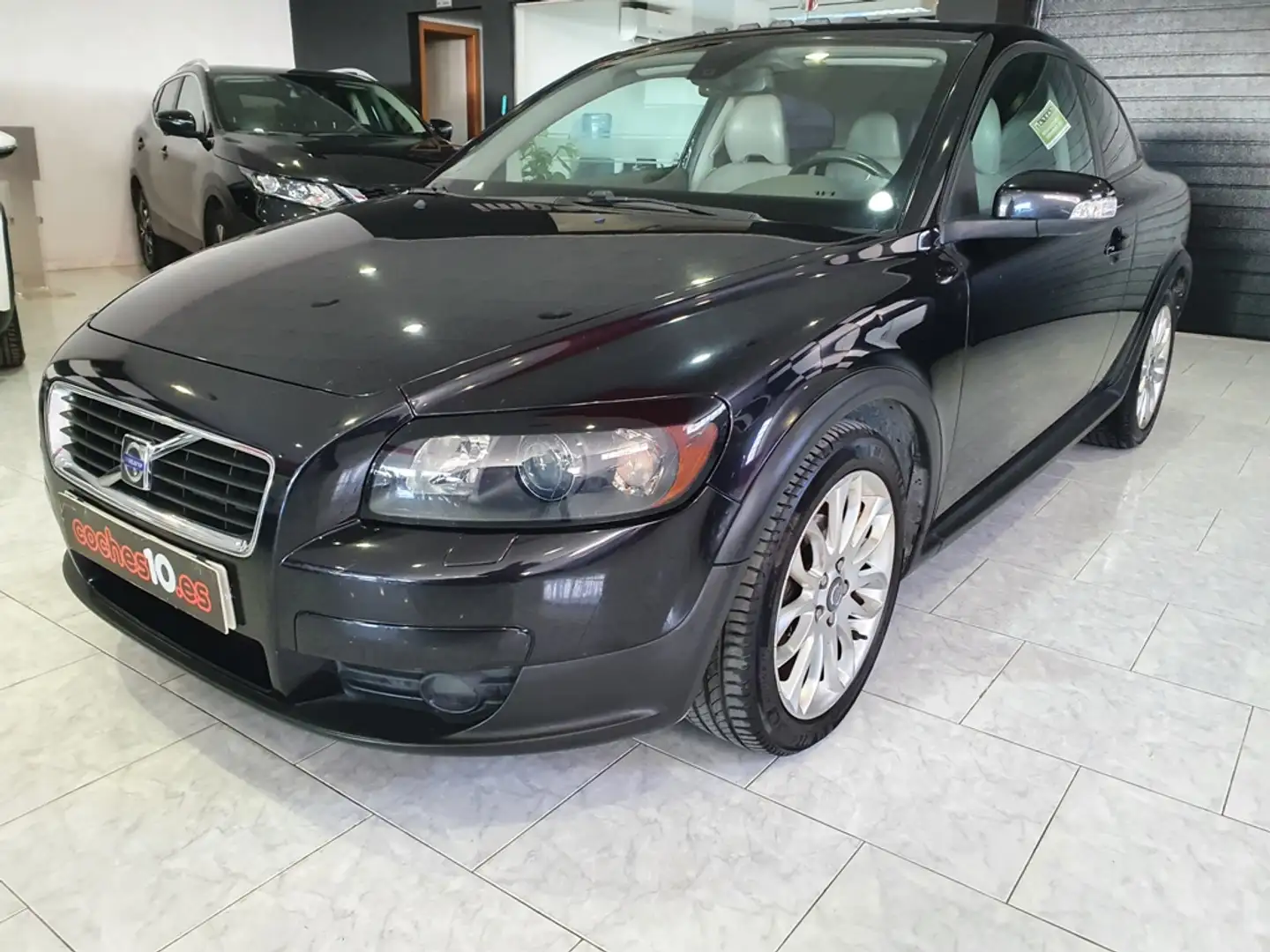 Volvo C30 1.6D DRIVe Momentum 115 Azul - 2