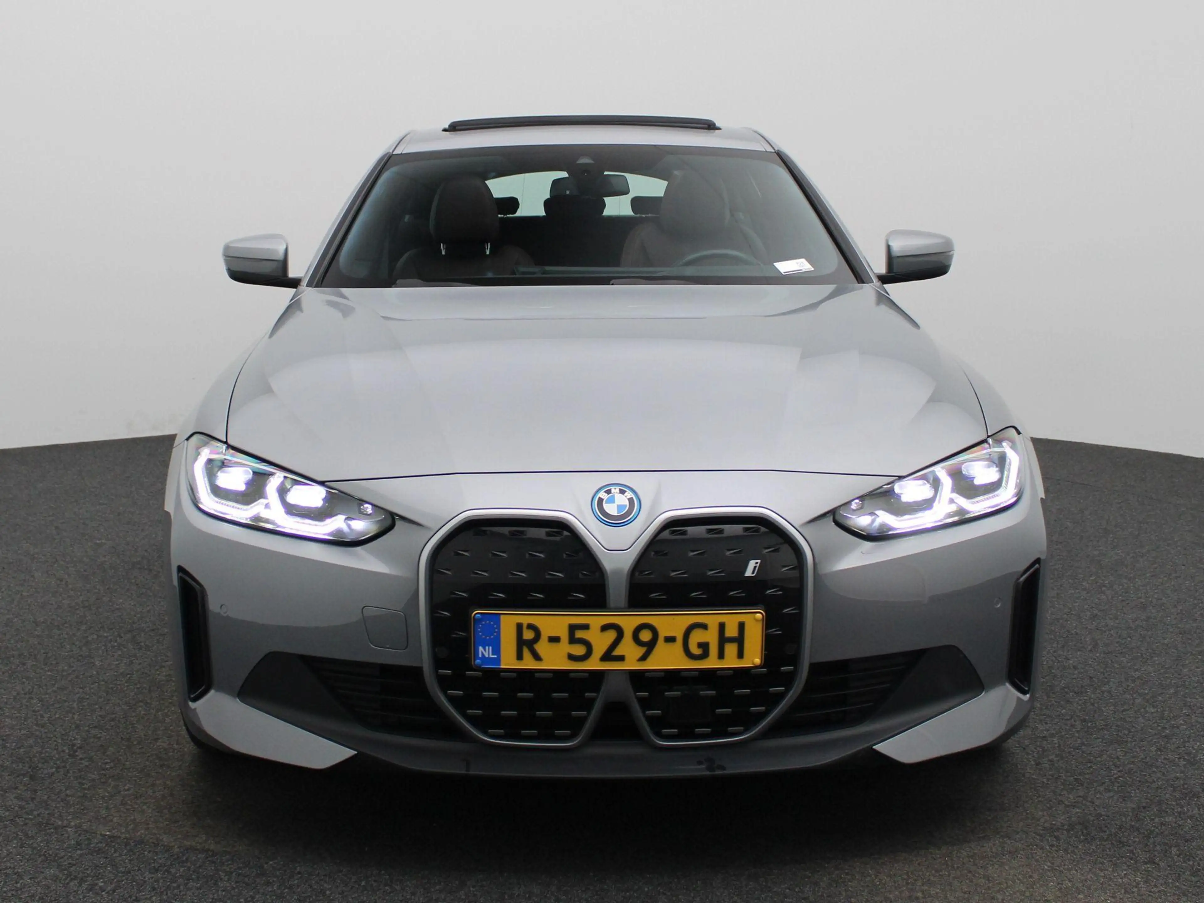 BMW i4 eDrive40 High Executive 84 kWh | Schuif-/kanteldak — photo 3