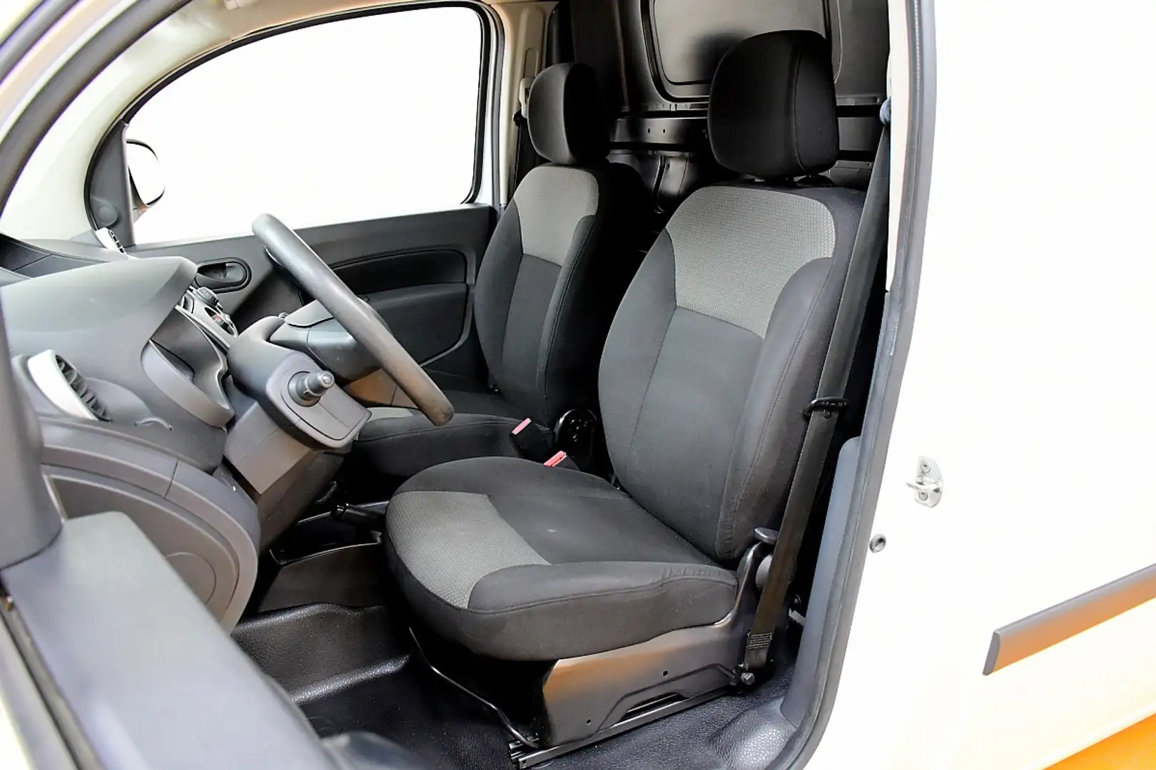 Renault Kangoo Express Maxi ENERGY dCi 95 L2 Weiß - 2
