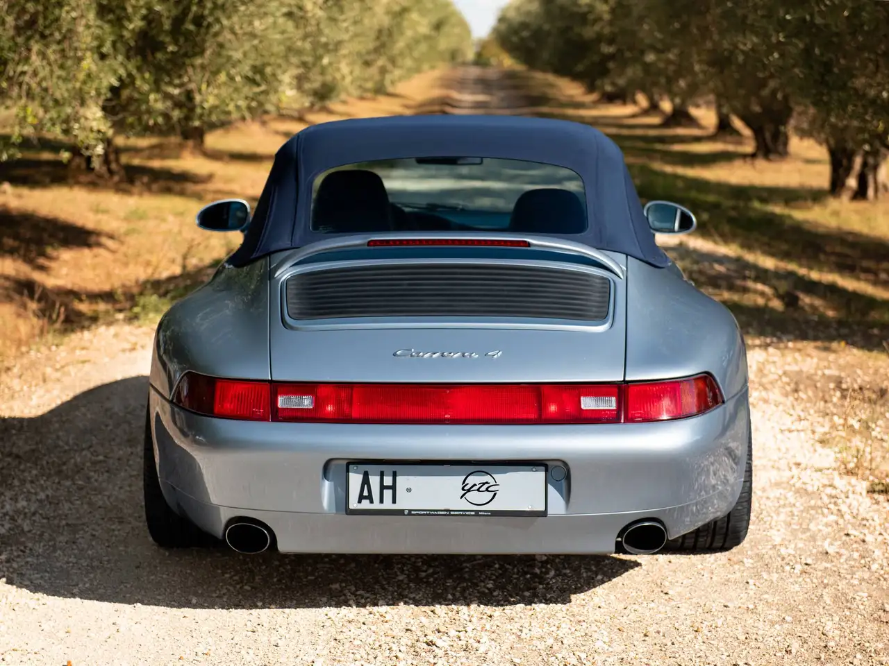 Porsche 993 911 III Carrera 993 911 Cabrio 3.6 Carrera 4, foto 5