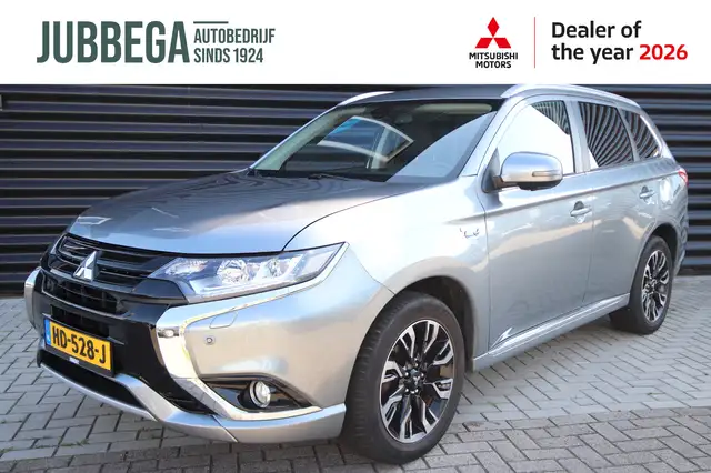 Mitsubishi Outlander 2.0 PHEV Instyle 360 Camera, Trekhaak, Leer, E. Ac