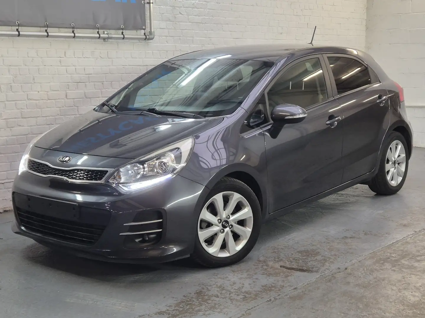 Kia Rio 1.4 CRDi -Euro 6b - Superbe état-Garantie Gris - 2
