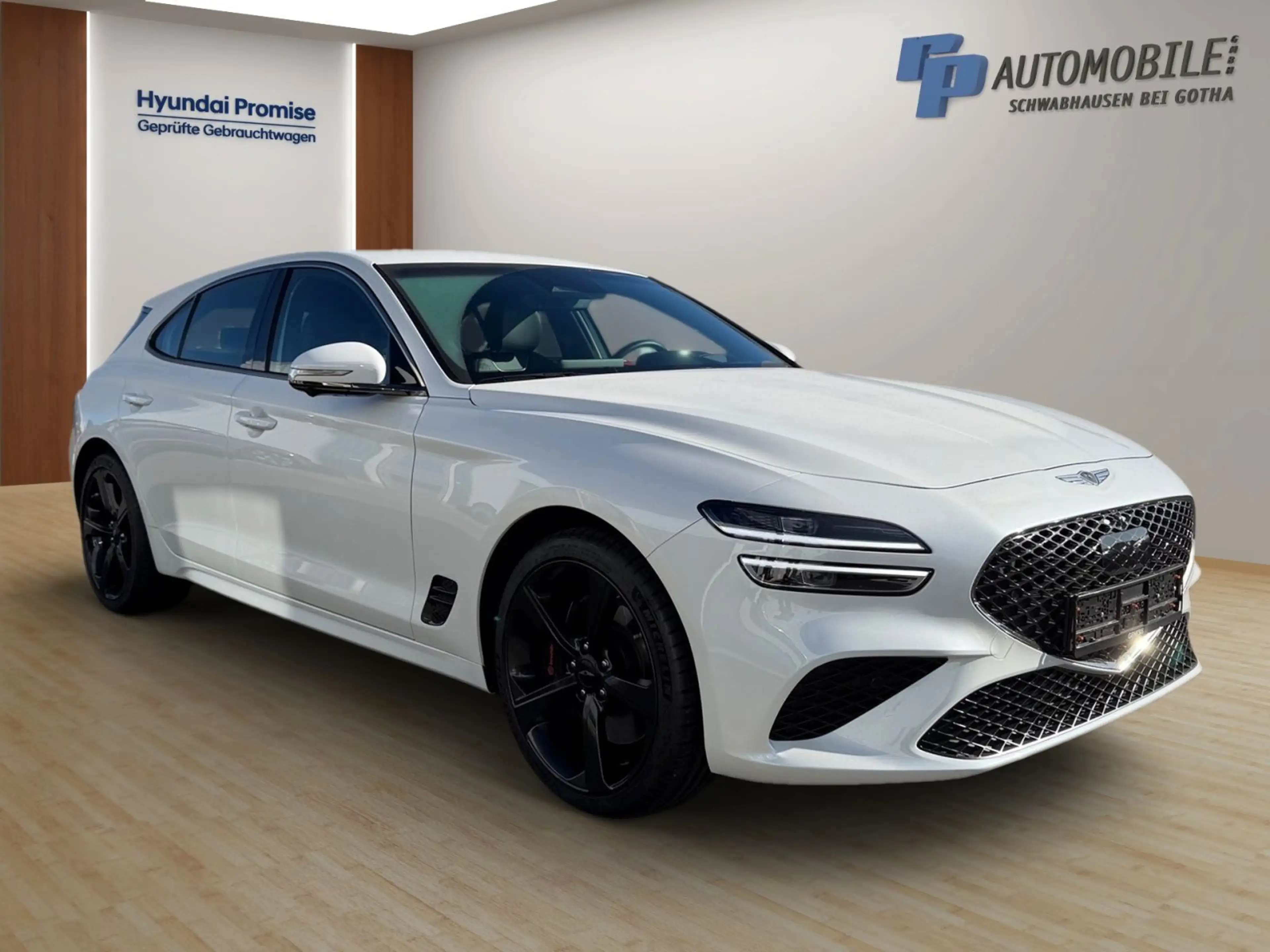 Genesis G70 Shooting Brake 2.0 T-GDi Shooting Brake Spor — photo 2