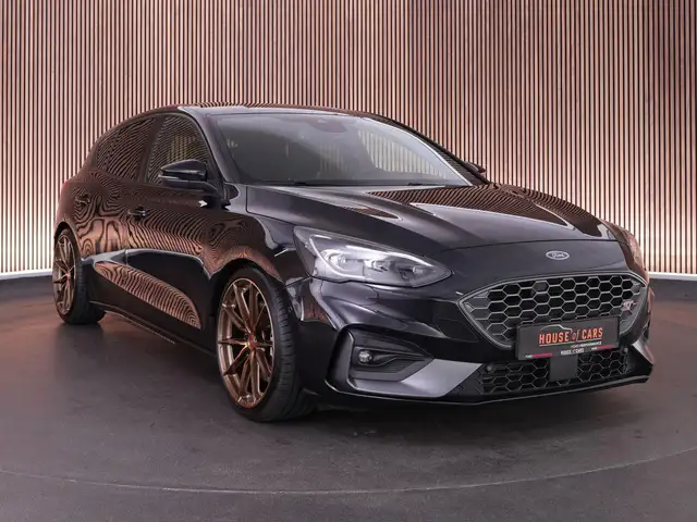 Ford Focus view 20