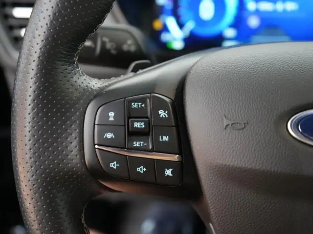 Ford Focus view 24