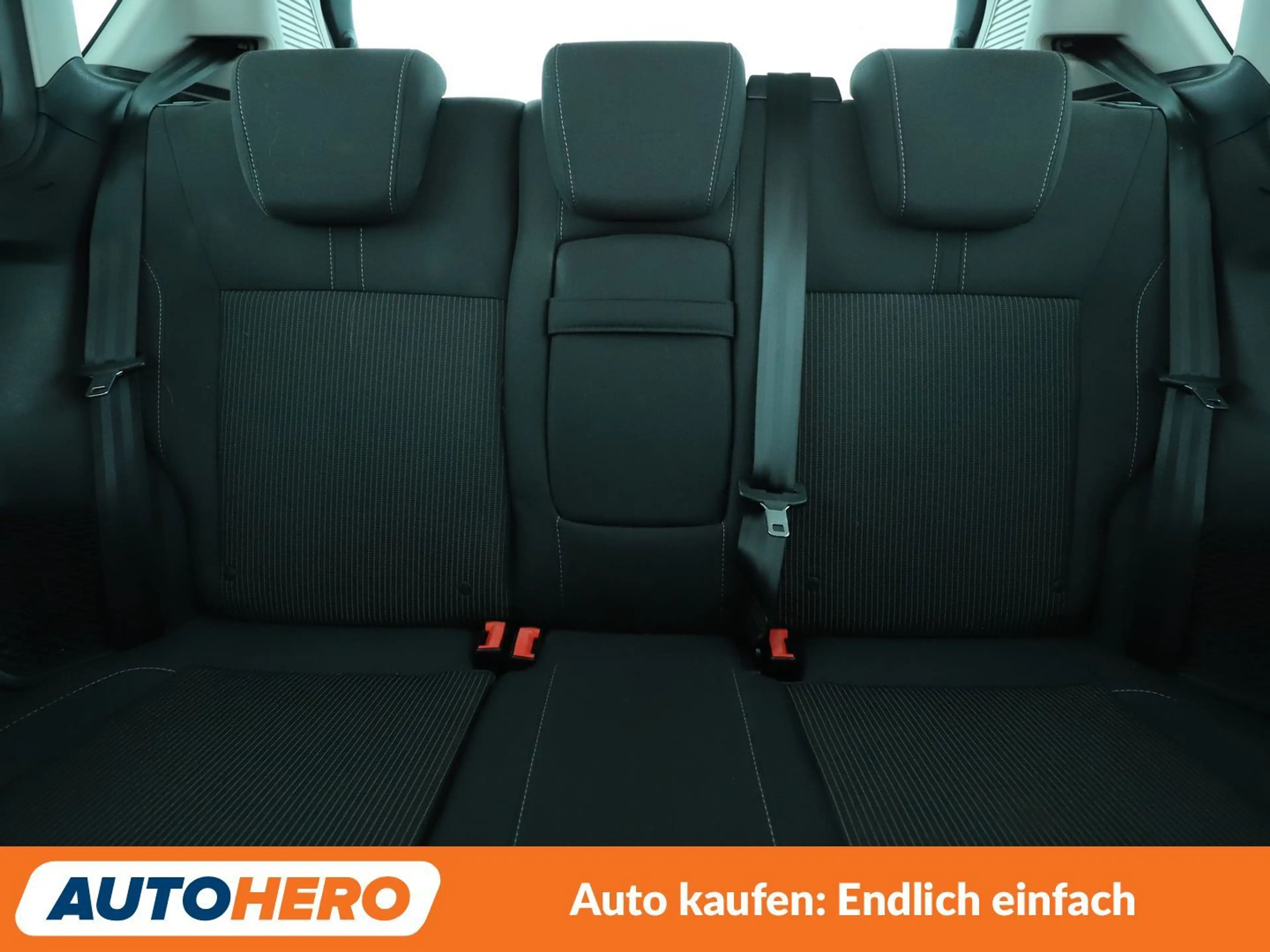 Ford B-Max 1.6 Ti-VCT Titanium Aut.*TEMPO*PDC*SHZ*KLIMA* — photo 15
