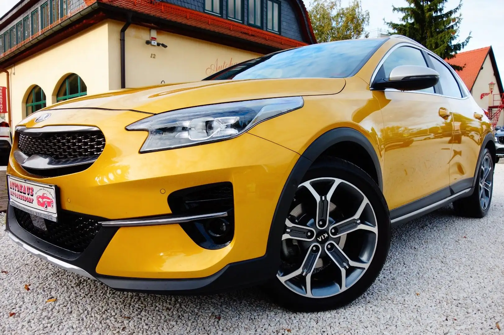 Kia XCeed Launch Edition 1,4 Aut.NaviSpur,Totw.Brems Jaune - 1
