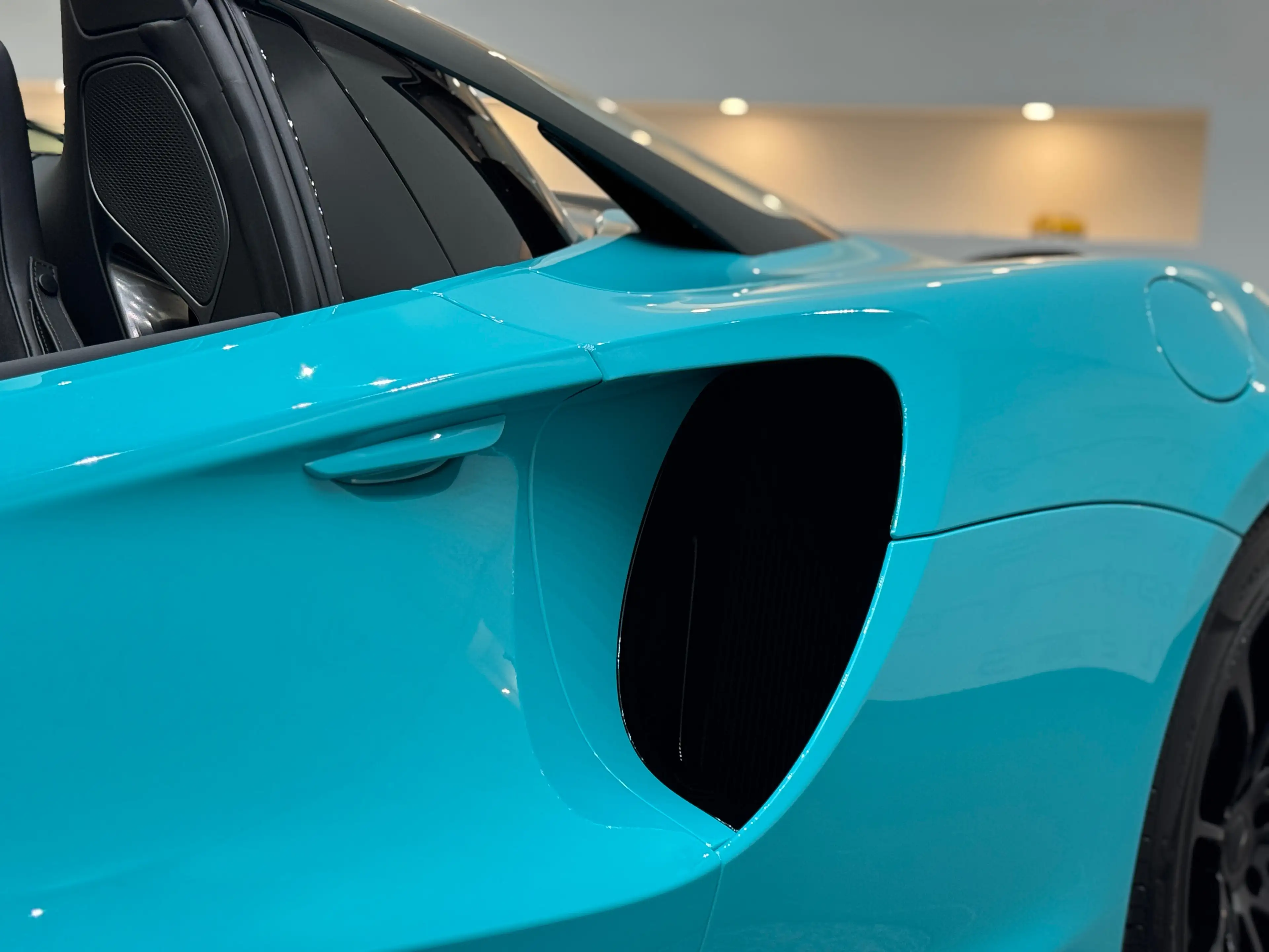 McLaren Artura Artura Spider MSO *Tokyo Pearl Paint* 20%MwSt.* — photo 12