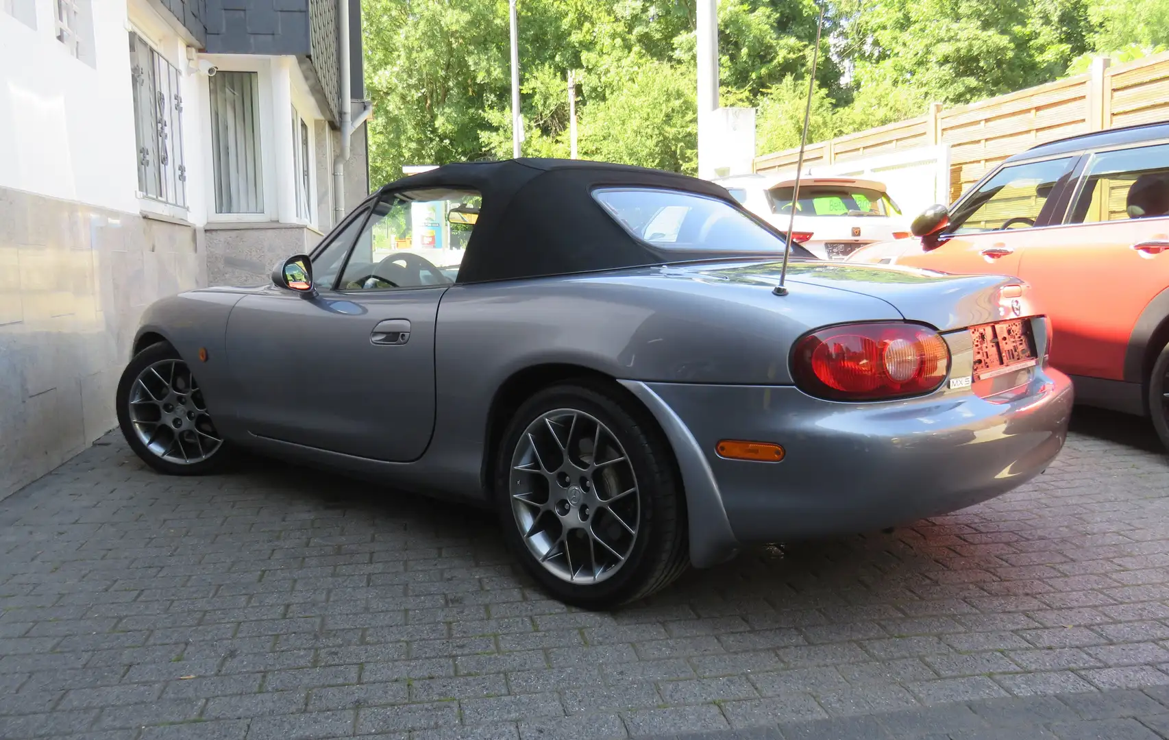 Mazda MX-5 MX-5 1.6 i Roadster // Shz, Leder, Enkei, Top! Grigio - 2
