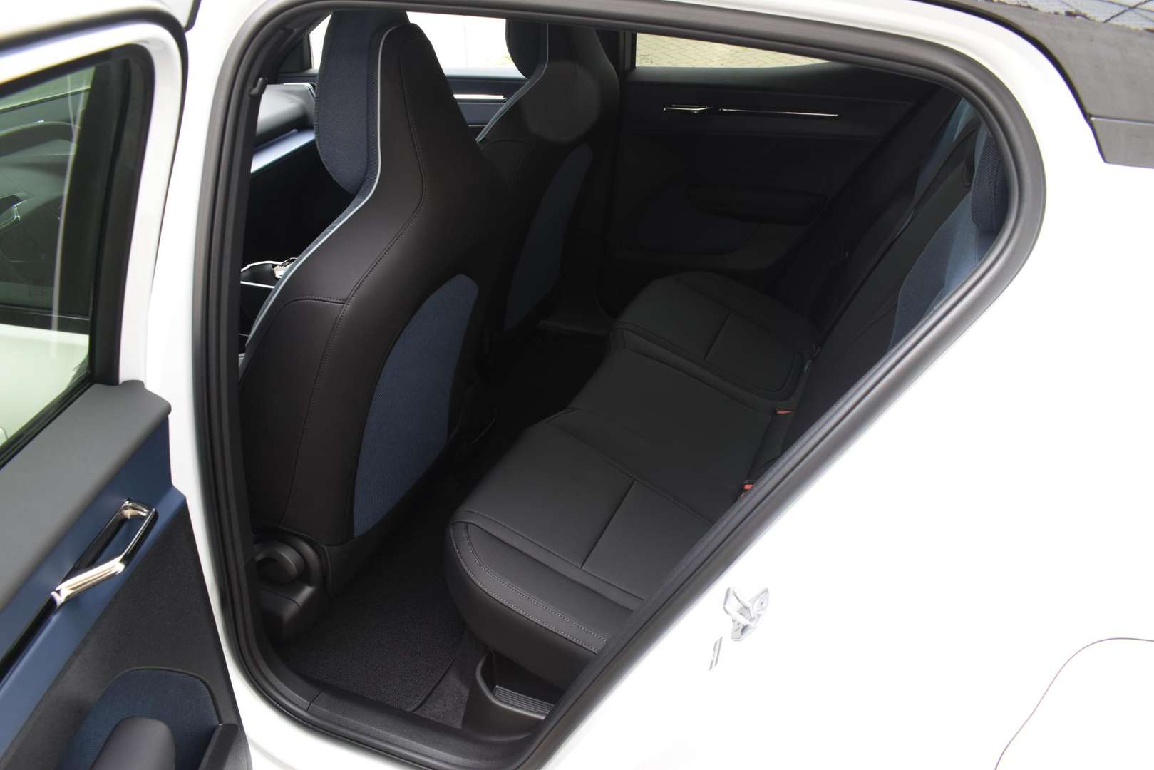 Volvo EX30 - 2025 - Joinsteer - #12