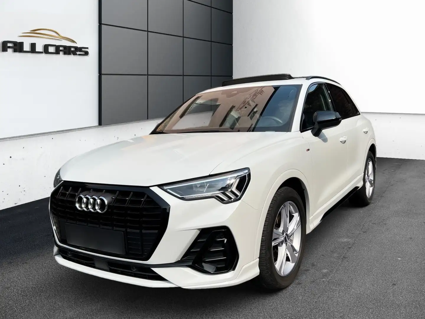 Audi Q3 35 TFSI 2 x S-line*Pano*AHK*AbstTem*ToTWink Bianco - 1