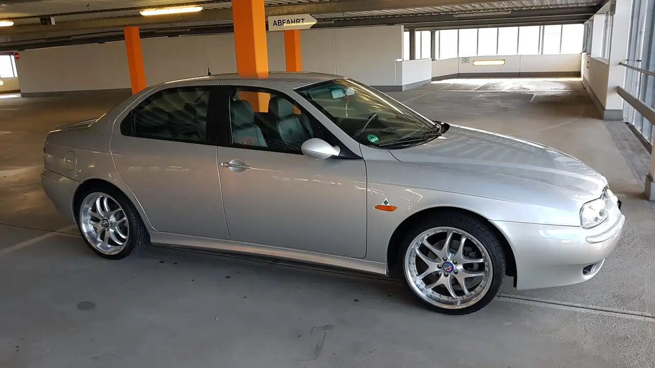 Alfa Romeo 156