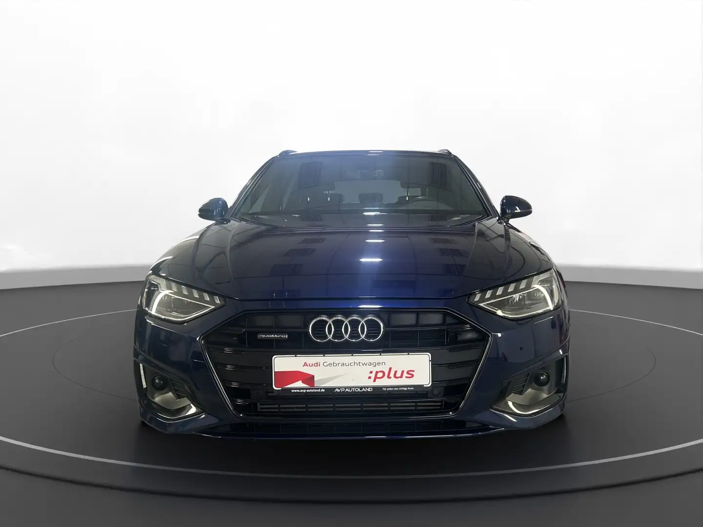 Audi A4 Avant 45 TFSI quattro S tronic advanced | LED Blau - 2