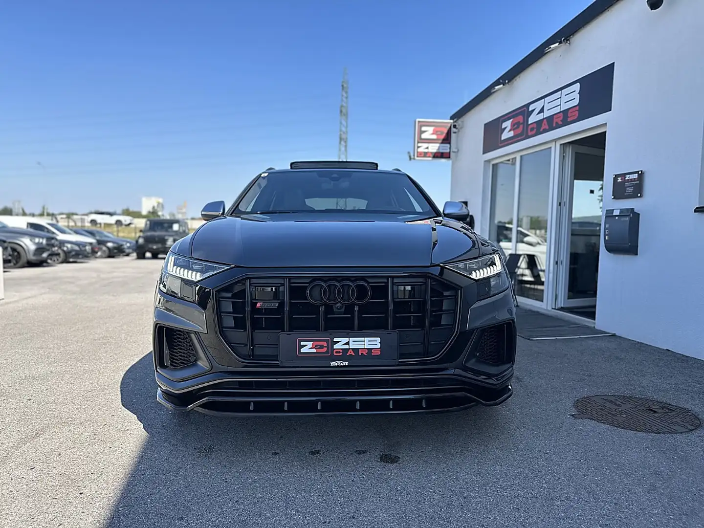 Audi SQ8 4.0 TDI quattro, Silber - 2