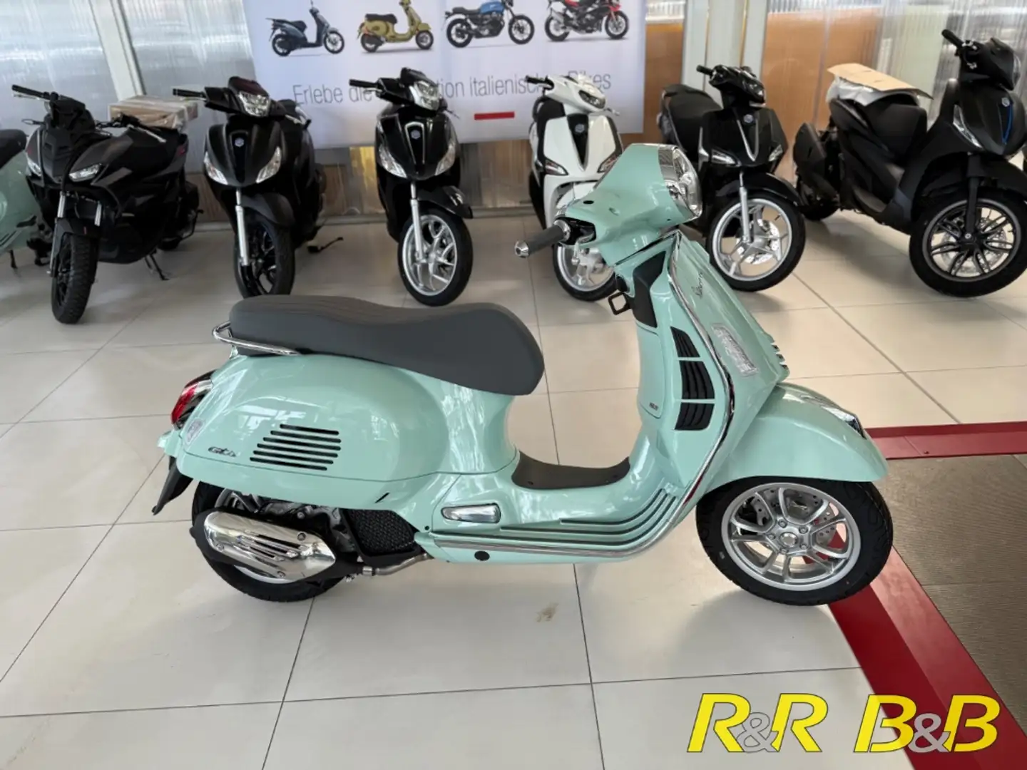 Vespa GTS 125 E5+ AT KEYLESS+LED-LICHT+BT+FSE+ALU+ABS Zielony - 2