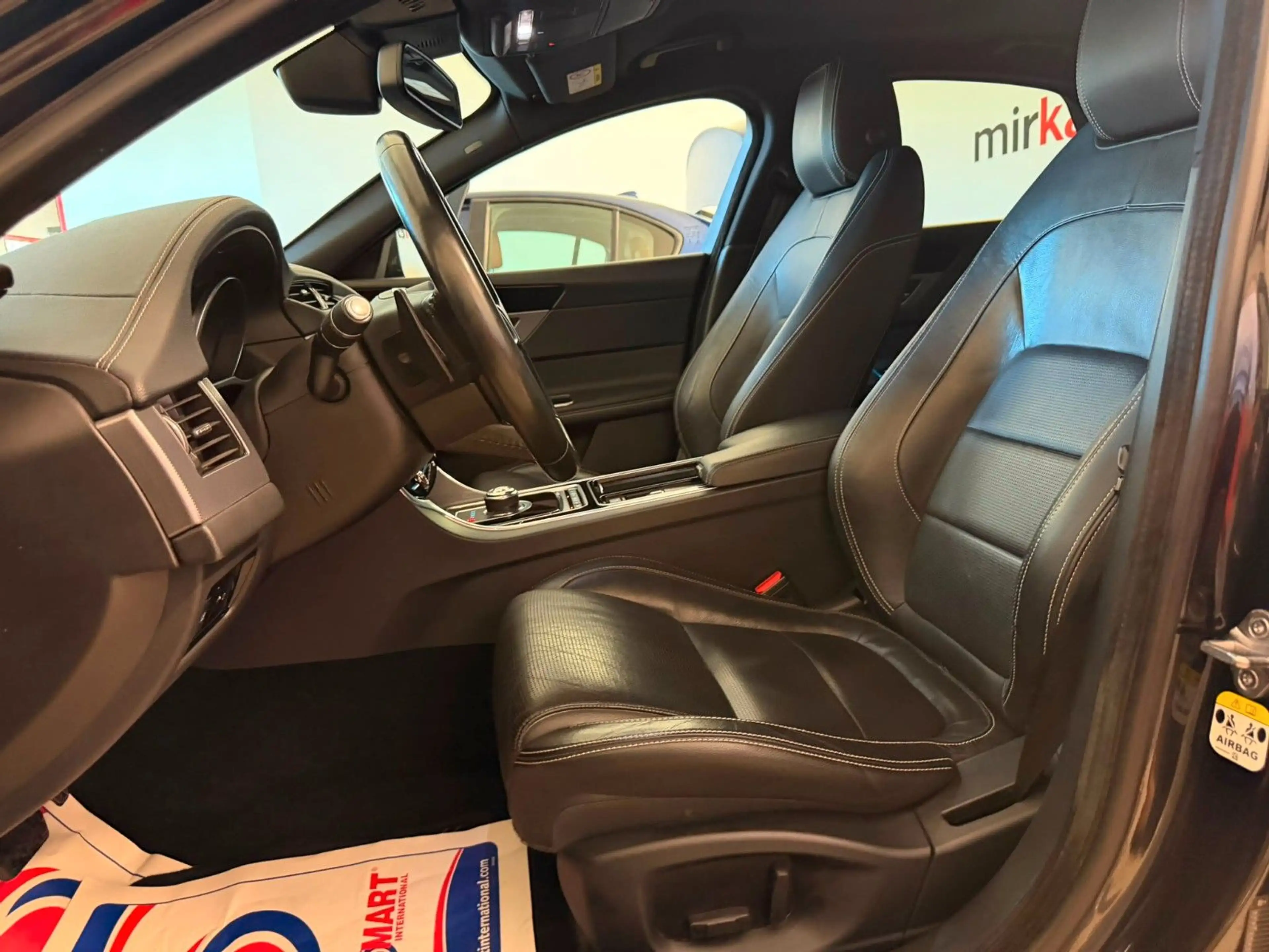 Jaguar XF R-Sport**NAVI**LEDER**R-KAMERA**SHZ** — photo 11