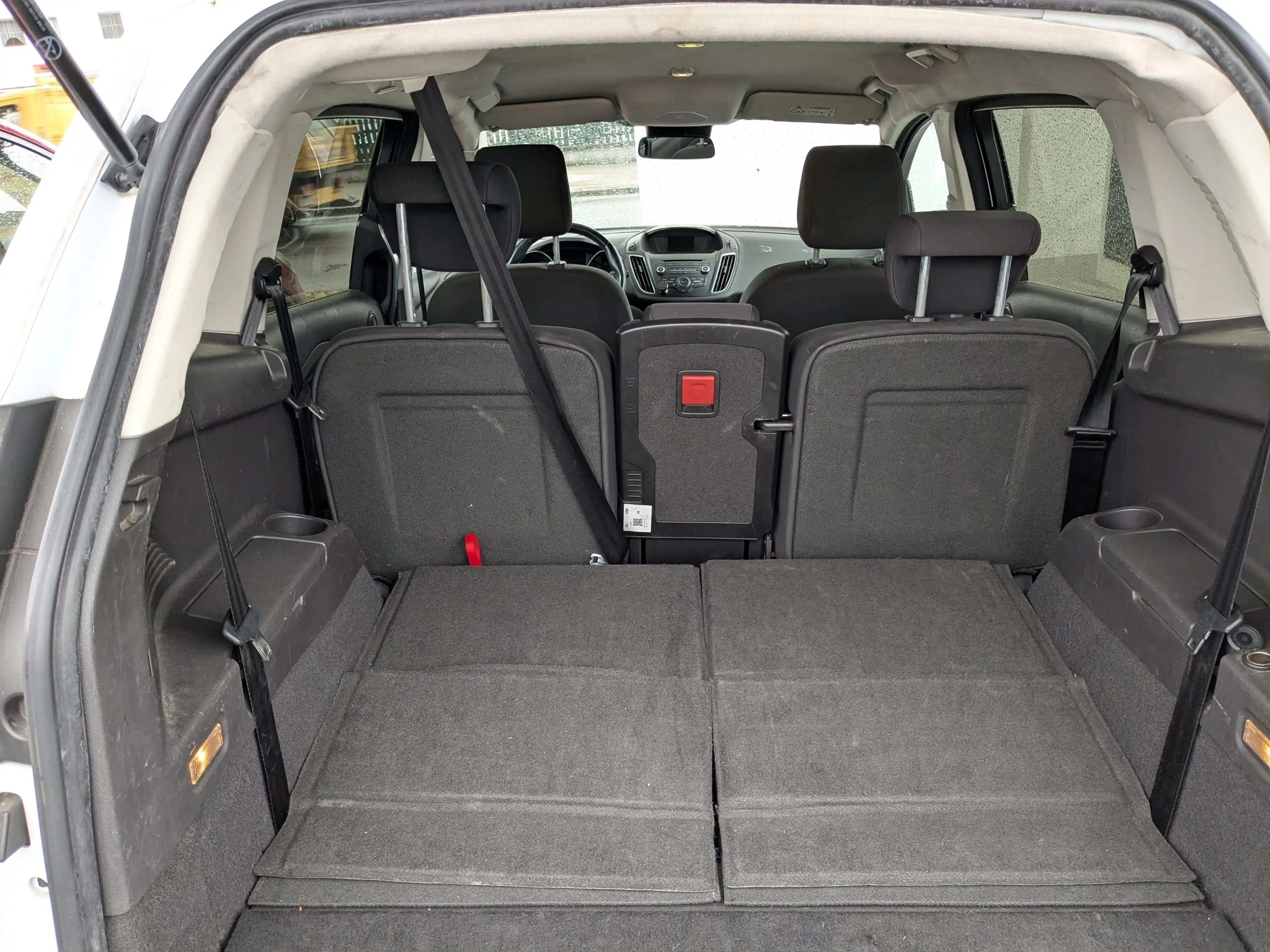 Ford Grand C-Max Trend — photo 7