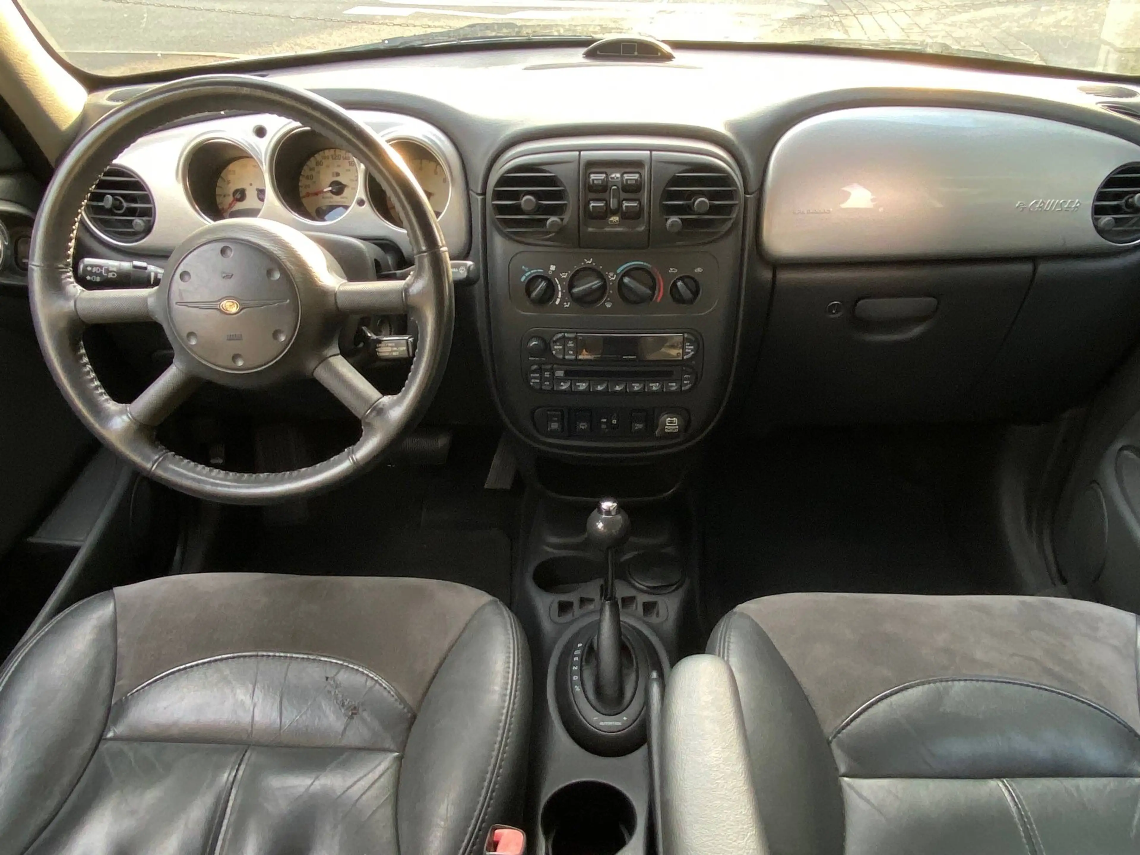 Chrysler PT Cruiser 2.4 Limited AUTOMATIK — photo 11