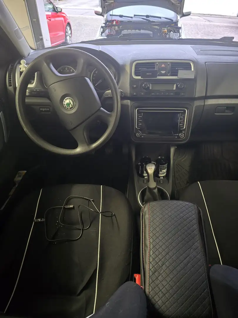 Skoda Roomster 1.2 12V HTP - 1