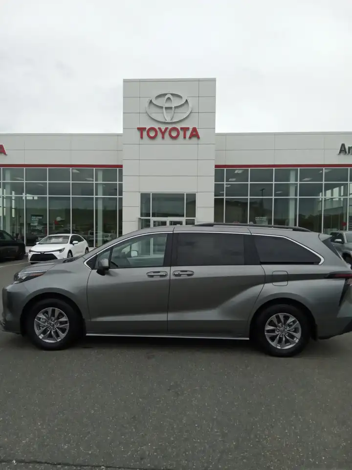 2026 Toyota Sienna