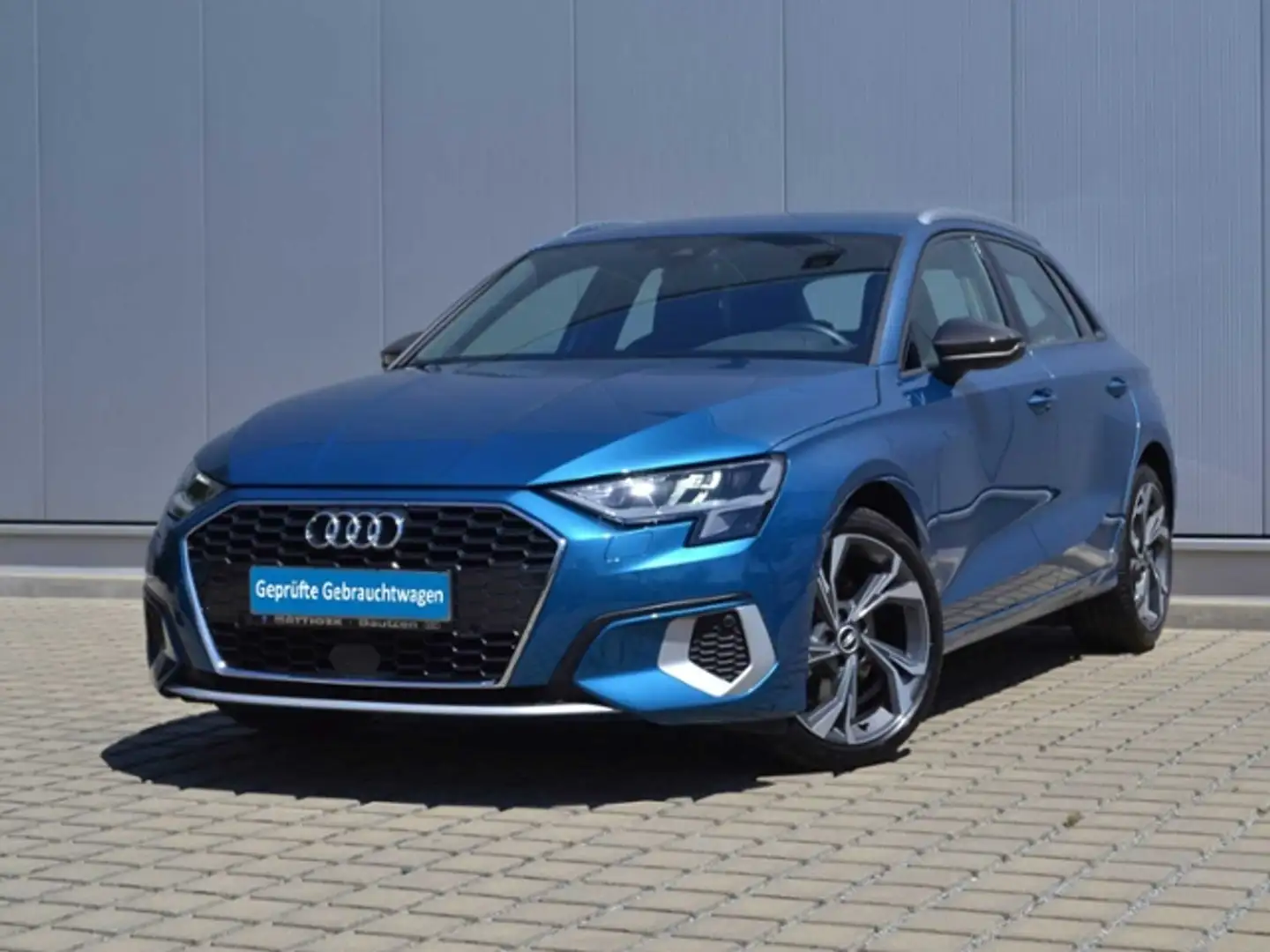 Audi A3 Sportback 35 TFSI S-tronic NP:45.976/AHK/18-ZOLL/ Blau - 2