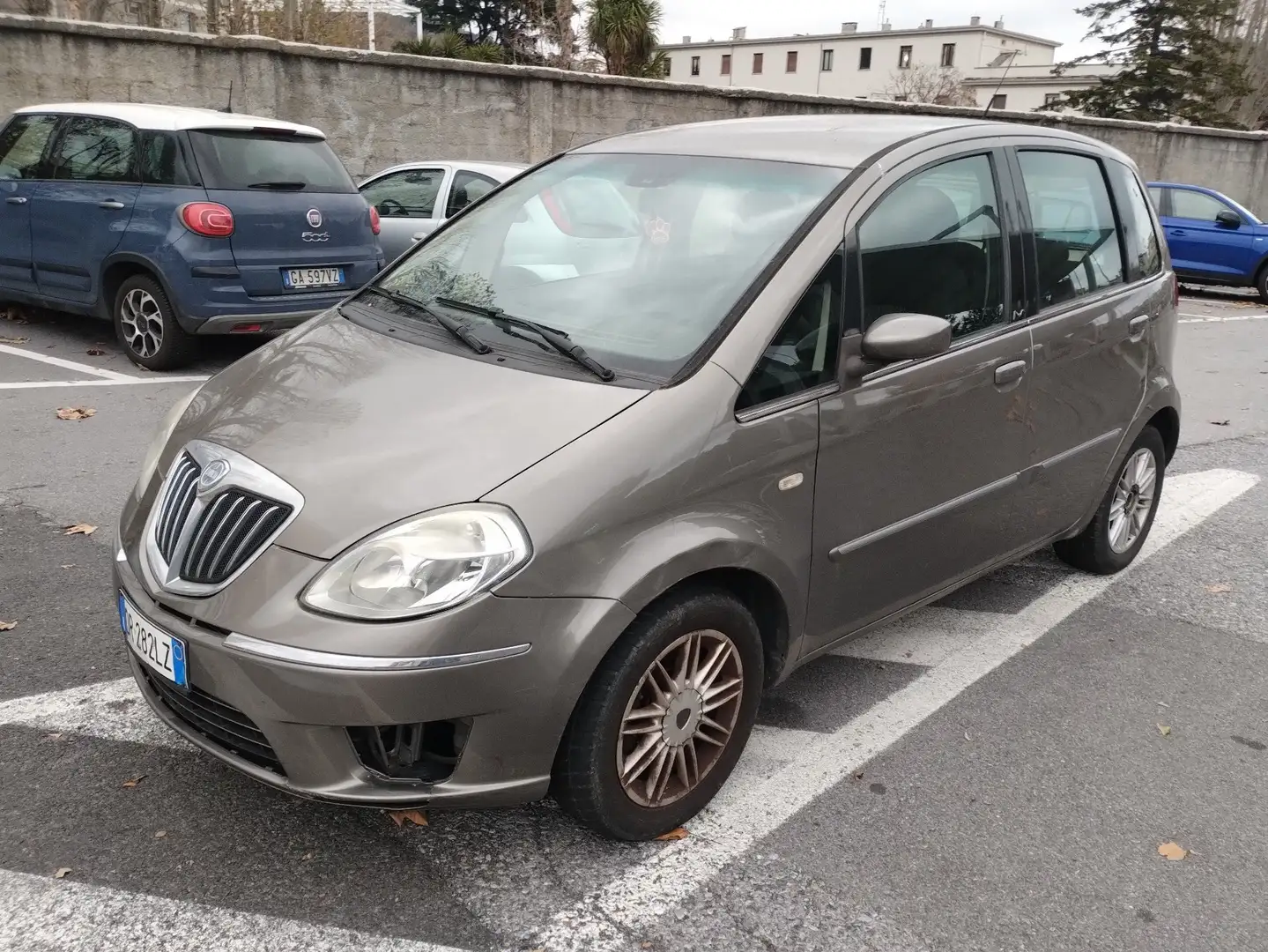 Lancia MUSA 1.9 mjt Oro Bronzo - 1