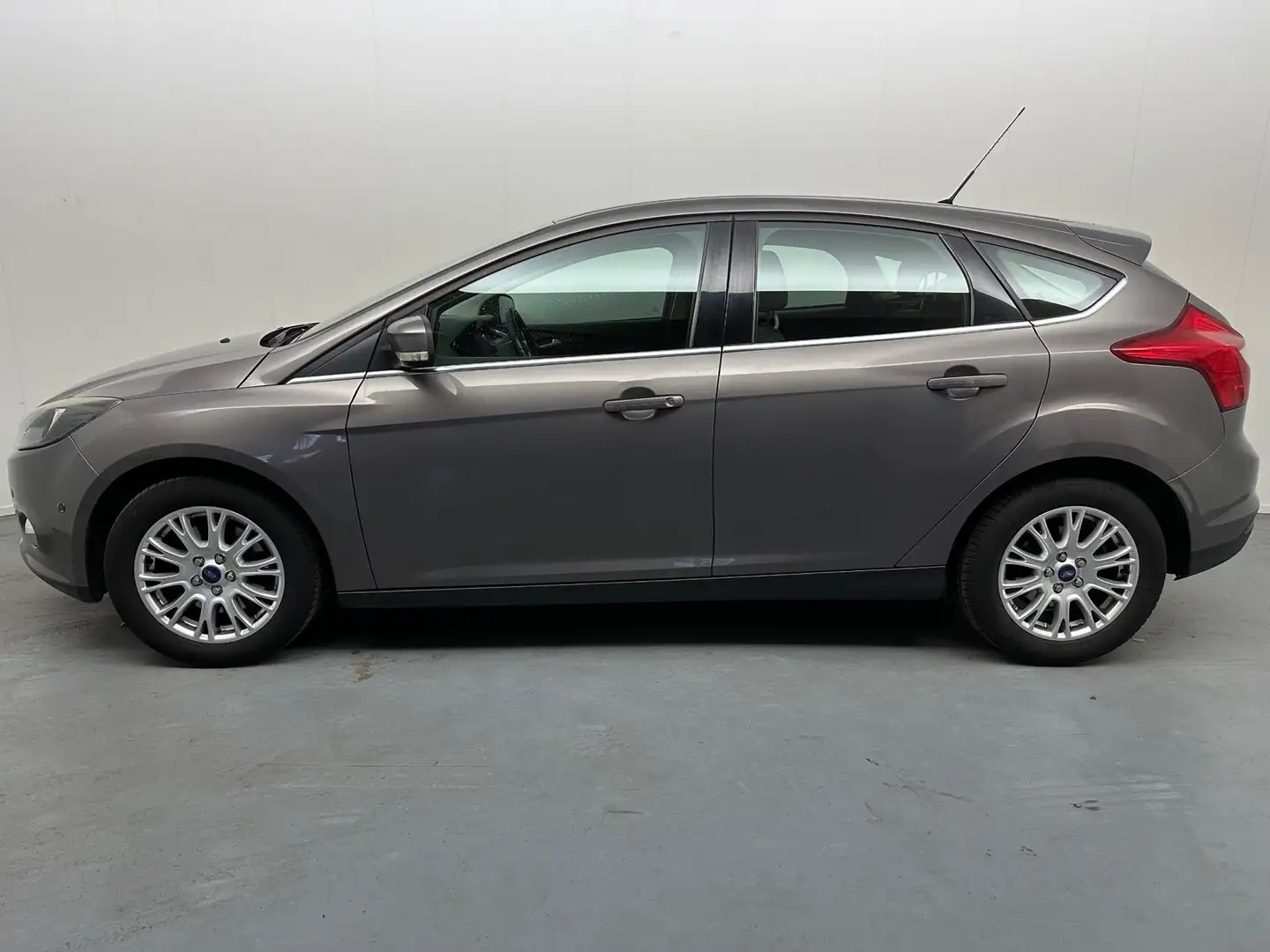 Ford Focus 1.6 EcoBoost Lease Titanium # Clima # Lmv # Pdc # Bruin - 2