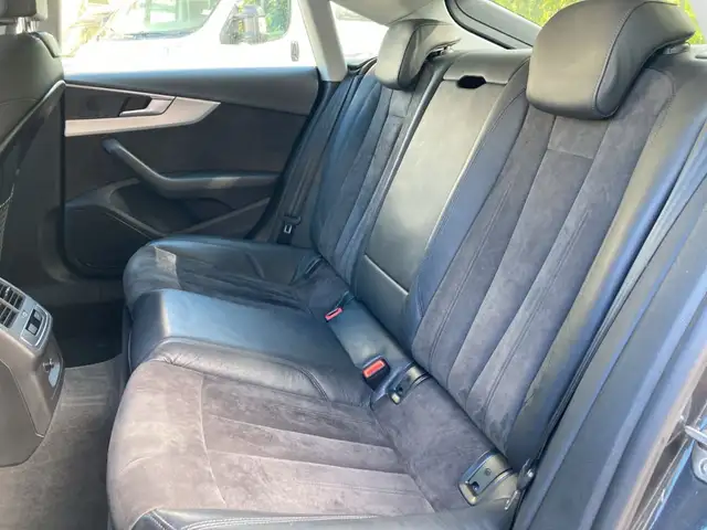 Audi A5 view 11