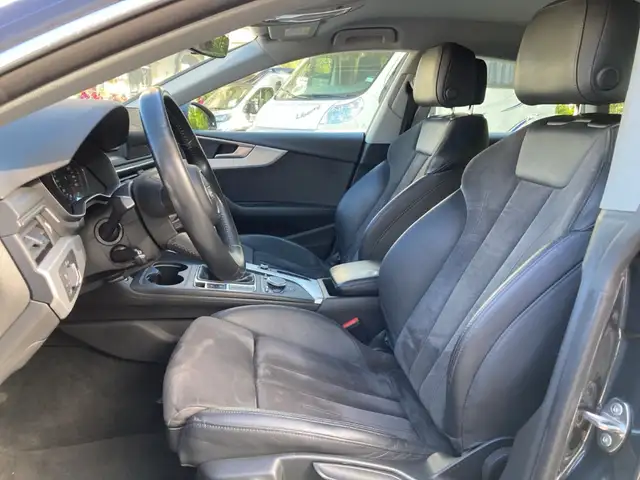 Audi A5 view 9