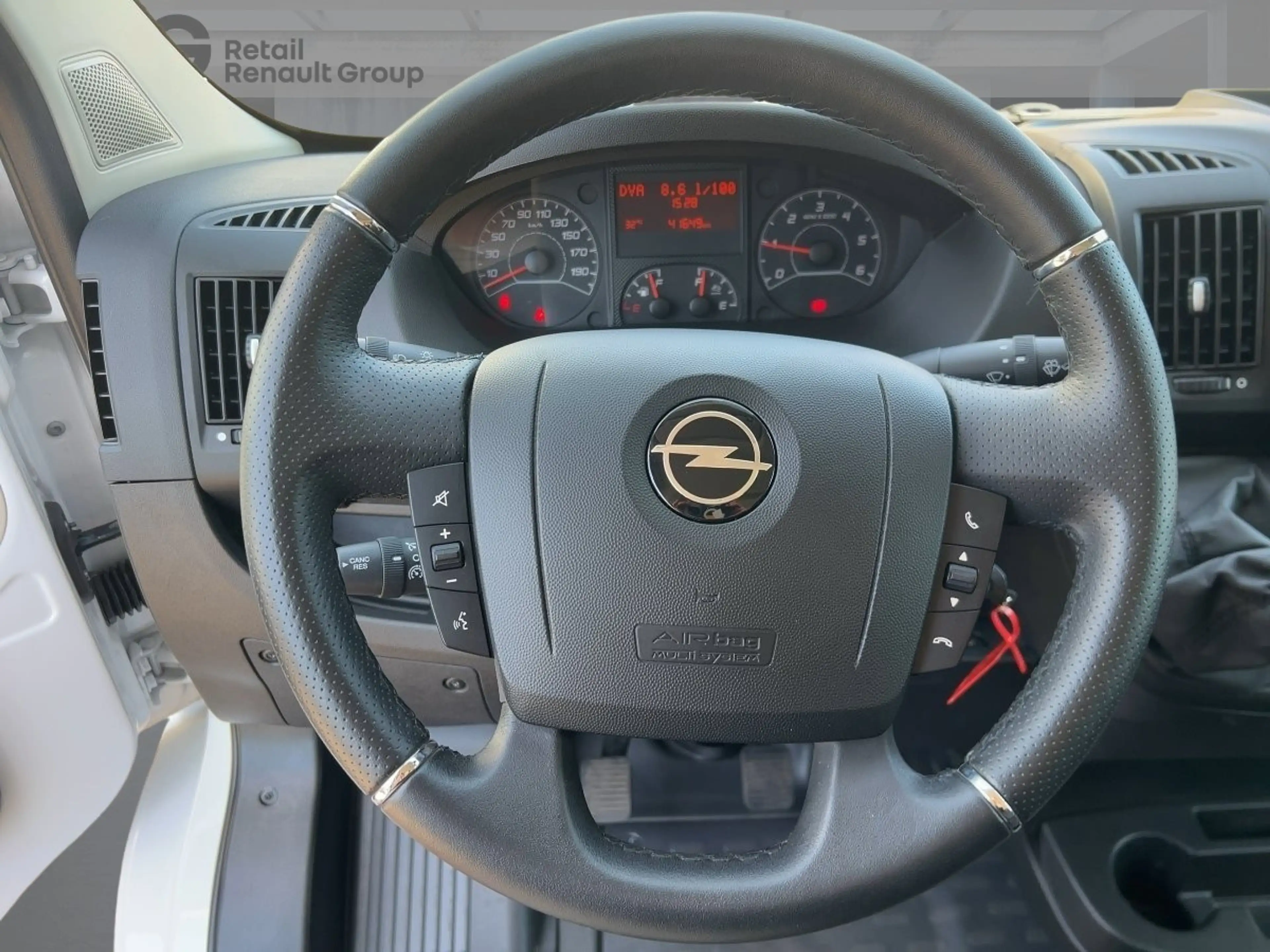 Opel Movano C 2.2 Diesel 140 Rückfahrkamera PDC KLIMA — photo 11