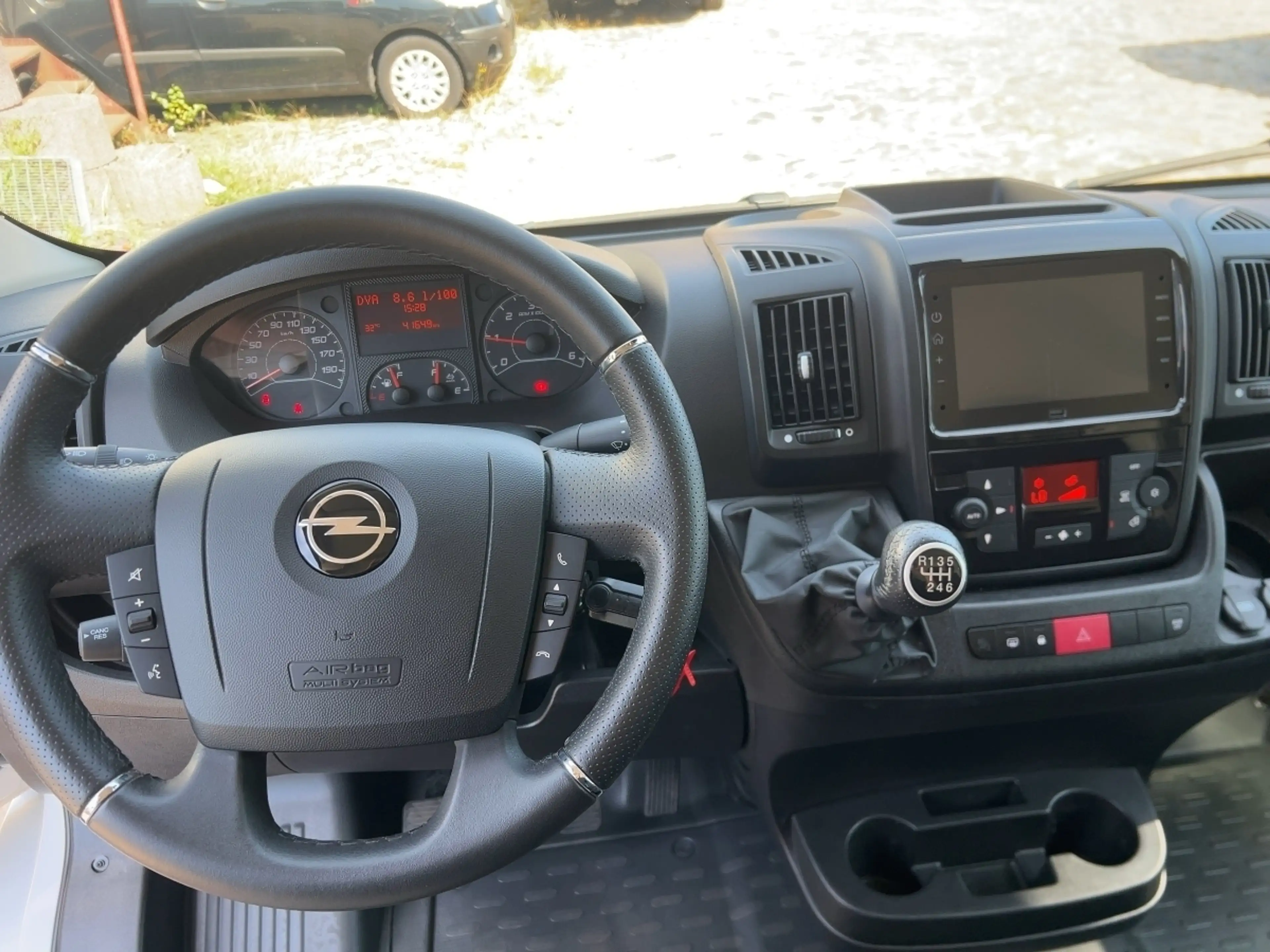 Opel Movano C 2.2 Diesel 140 Rückfahrkamera PDC KLIMA — photo 12