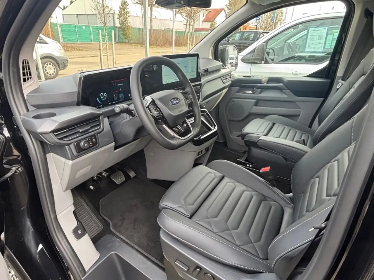 Ford Tourneo Custom 2.0 TDCi 320 L1 Titanium X AWD, NAVI LED PANO RFK 4