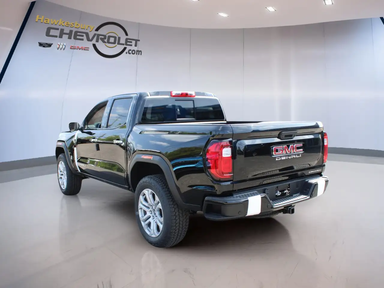 GMC Canyon снимка GMC Canyon