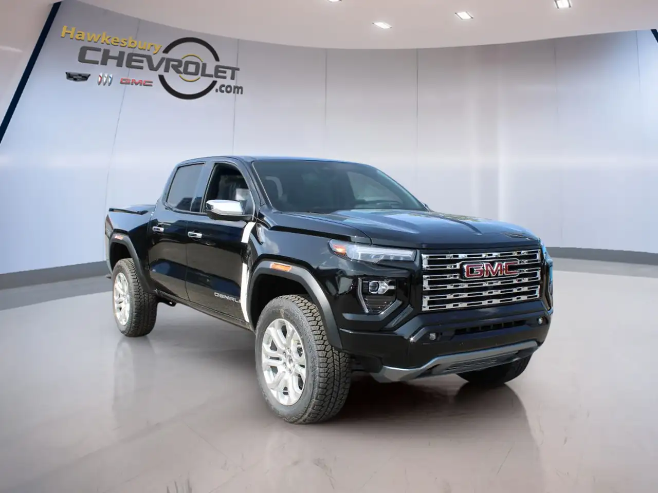 GMC Canyon снимка GMC Canyon