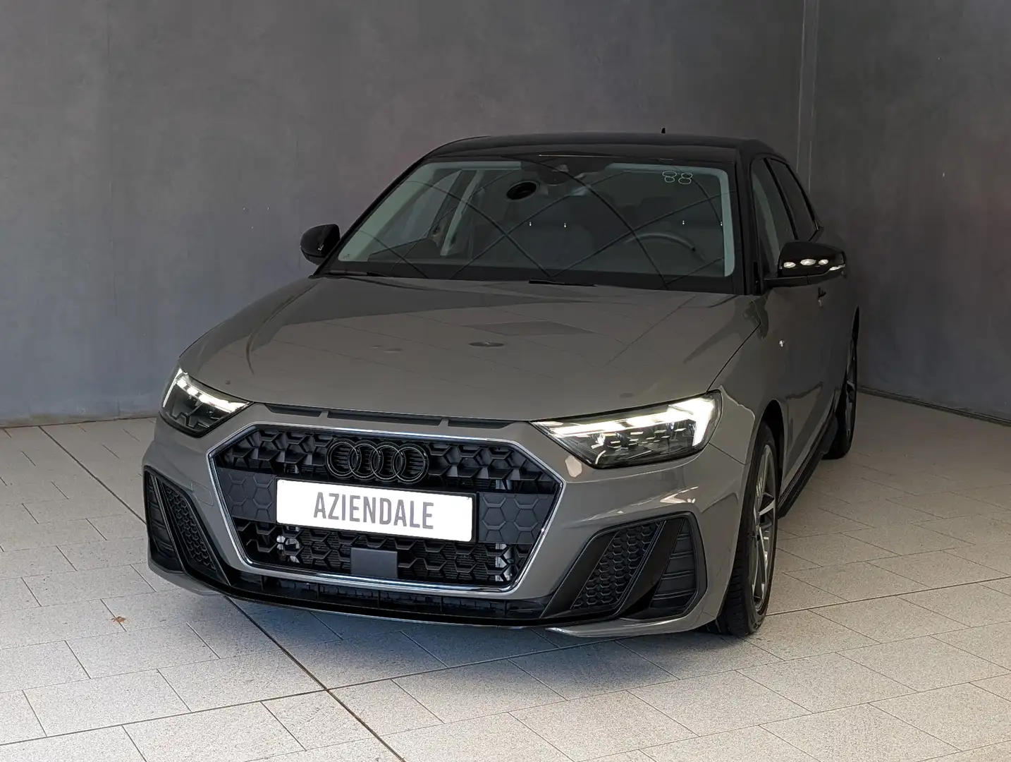 Audi A1 30 TFSI 116CV ADRENALIN BLACK EDITION S LINE Grigio - 2