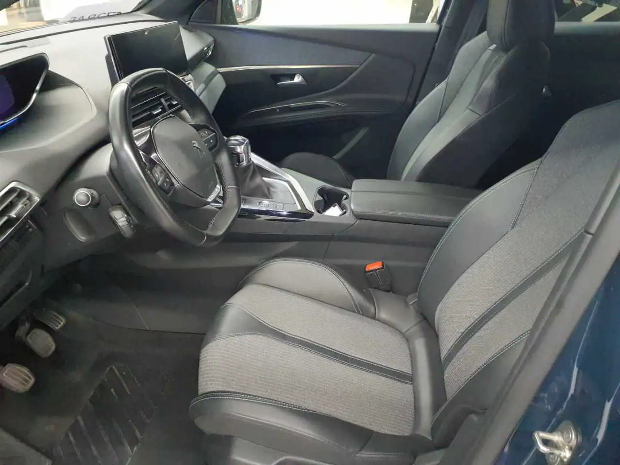 Peugeot 3008 PureTech 130 Allure Pack NAV LED KAM, миниатюра 7