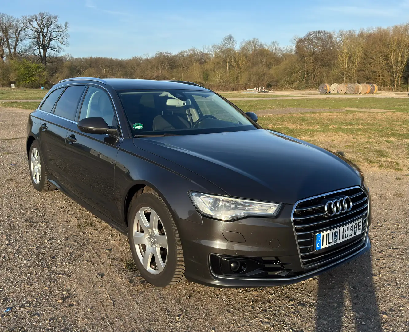 Audi A6 A6 Avant 2.0 TDI ultra S tronic Grau - 2